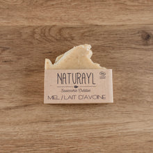 Charger l'image dans la galerie, Savon Miel/Lait d'Avoine